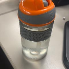 Drinking bottle, as reported by Burgers' Zoo using iLost