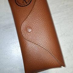 Brillenhoesje, iLost를 사용하여 Qbuzz DMG에 보고됨