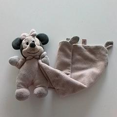 Peluche pulseira, como reportado por ilévia utilizando o iLost