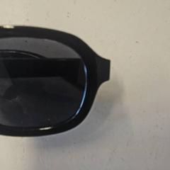 Sonnenbrille, gemeldet von Liquicity Festival über iLost