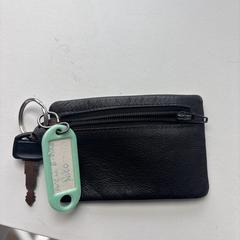 Bike key with small wallet, como reportado ao iLost