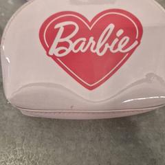 Barbie väska, som rapportert av IKEA Malmö ved bruk av iLost