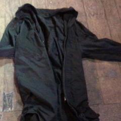 Bluza, zgłoszono przez De Heeren van Aemstel przy użyciu iLost