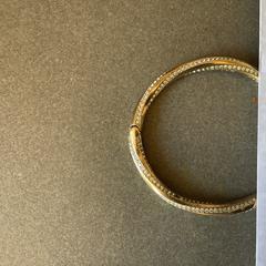Armband, segundo informou a iLost