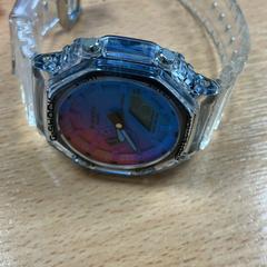 Reloj de pulsera, ha sido reportado por Sheraton Brussels Airport Hotel con iLost