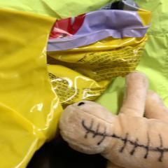 Peluche & Impermeabile, come riportato da Attractie- & Vakantiepark Slagharen utilizzando iLost