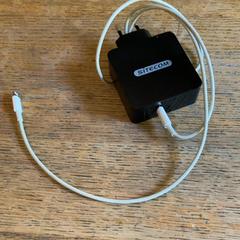 Adapter, zgłoszono przez Van der Valk Hotel Kasteel TerWorm przy użyciu iLost