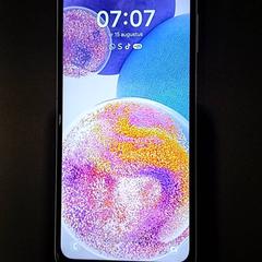 Smartphone-a Samsung, gisa salatu by Qbuzz GD Groningen HS iLost erabiliz
