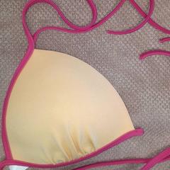 Towel and bikini top, segundo informou Grand Hotel Amrath Kurhaus usando iLost