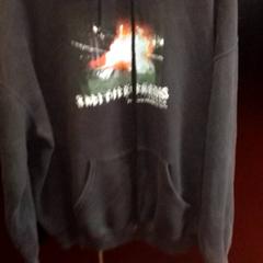 Sudadera, ha sido reportado por TivoliVredenburg con iLost