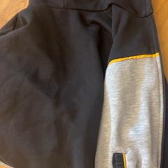 Veste, come riportato da GVB utilizzando iLost