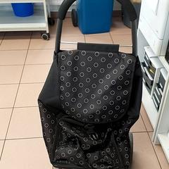 Boodschappentrolley, zoals gemeld door Regio Limburg - Leuven met iLost