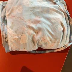 Bluse, som rapportert av MEININGER Hotel Heidelberg Hauptbahnhof ved bruk av iLost