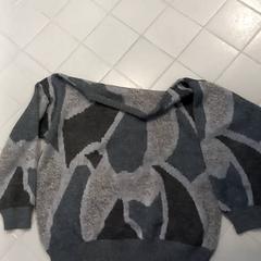 Maglione Zwart met grijs, come riportato da Arriva Limburg Noord utilizzando iLost