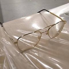 Lentes, segundo informou IKEA Groningen usando iLost