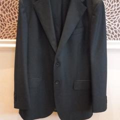 Traje jaka Zwart, gisa salatu by Van der Valk Hotel Gorinchem iLost erabiliz