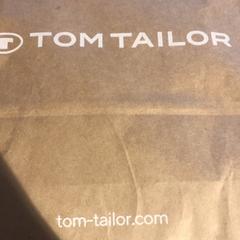 Purchase tom tailor, iLost를 사용하여 Designer Outlet Roermond에 보고됨