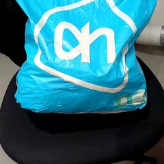 Plastpåse, rapporterat av allGo Almere med iLost