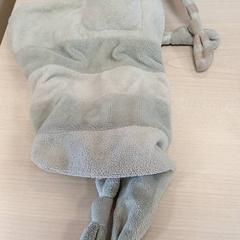 Peluche pulseira Gris rayé, como reportado por IKEA Strasbourg utilizando o iLost