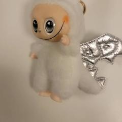 Boneco dragão Branco, rapporterat av IKEA Loulé med iLost