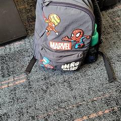 Borsa Grijs Marvel, come riportato da Connexxion Haarlem IJmond utilizzando iLost