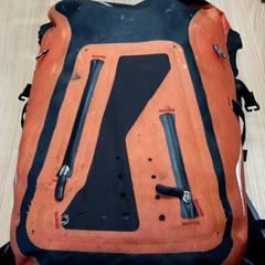Mochila, como reportado por Connexxion Haarlem AML utilizando o iLost