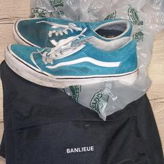 Rigzak banlieu met schoenen, ha sido reportado por Pouw Vervoer con iLost