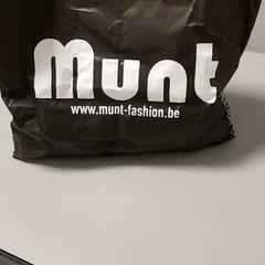Saco Papieren tas, como reportado por Regio Antwerpen - Brussel utilizando o iLost
