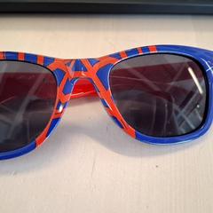 Okulary słoneczne Lunettes soleil spiderman, zgłoszono przez IKEA Rouen Tourville-La-Rivière przy użyciu iLost