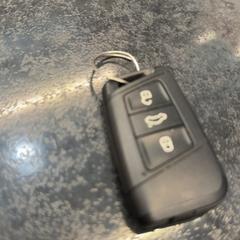 Chave do coche, segundo informou Rotterdam The Hague Airport usando iLost