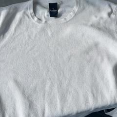 Sweater Witte refill trui, as reported by Zwarte Cross using iLost