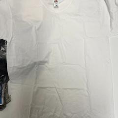 Camiseta white, segundo informou Vienna House Easy by Wyndham Amsterdam Airport usando iLost