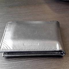 財布 がiLostで Connexxion Haarlem AML によって報告されました