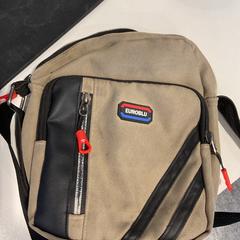 Borsa a tracolla, come riportato da Gemeente Amsterdam utilizzando iLost