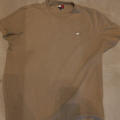 Tshirt, gisa salatu by Van der Valk Hotel Gorinchem iLost erabiliz