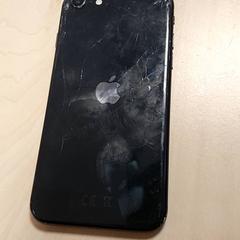 الهاتف الذكي Zwart iPhone، كما تم الإبلاغ عنه بواسطة Regio Oost-Vlaanderen عبر iLost