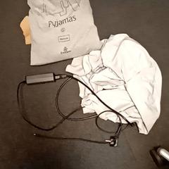 Laptop töltő, amint azt Mövenpick Hotel Amsterdam City Centre az iLost segítségével jelentette.