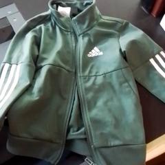 Vestje Groen adidas, jak nahlášeno Apenheul pomocí iLost