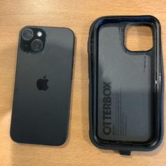 Iphone Zwart がiLostで Gemeente Amsterdam によって報告されました