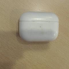 Puzdro na airpods, ako bolo nahlásené Walibi Holland pomocou iLost