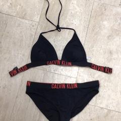 Bikini Zwart, gisa salatu by Hotel van der Valk Maastricht iLost erabiliz