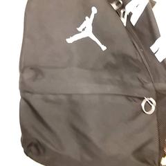 Mochila, ha sido reportado por RET con iLost