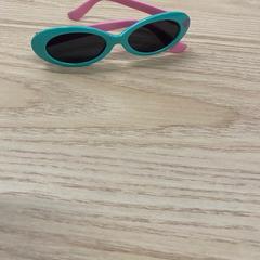 Sonnenbrille, gemeldet von IKEA Liège über iLost