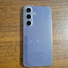 Mobilní telefon Purple Samsung, jak nahlášeno Pathé Leeuwarden pomocí iLost