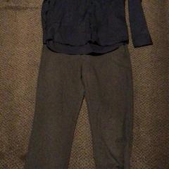 Arropa Pantalon en blouse, gisa salatu by Van der Valk Hotel Zwolle iLost erabiliz