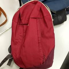 Mochila Bordeaux, segundo informou Regio Limburg - Leuven usando iLost