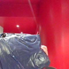 Matrace na spaní BLUE, jak nahlášeno MEININGER Hotel Roma Termini pomocí iLost