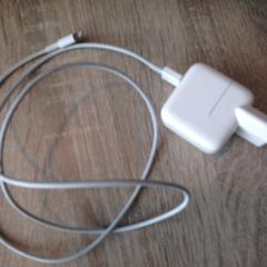 iPad oplader, ha sido reportado por Van der Valk Hotel Veenendaal usando iLost