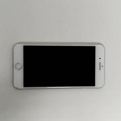 Telèfon mòbil Witte iPhone, segons ha informat Bobbejaanland mitjançant iLost