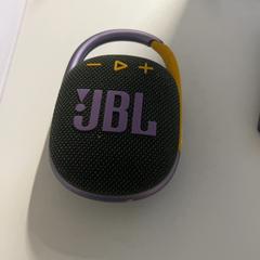 Bluetooth speaker jbl, gisa salatu by Silver Sands Beach iLost erabiliz